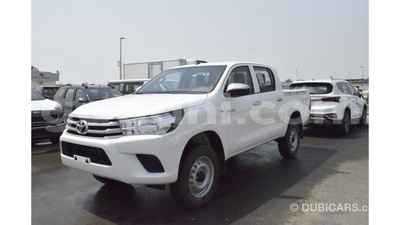 Big with watermark toyota hilux somalia import dubai 3492