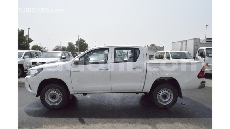 Big with watermark toyota hilux somalia import dubai 3492