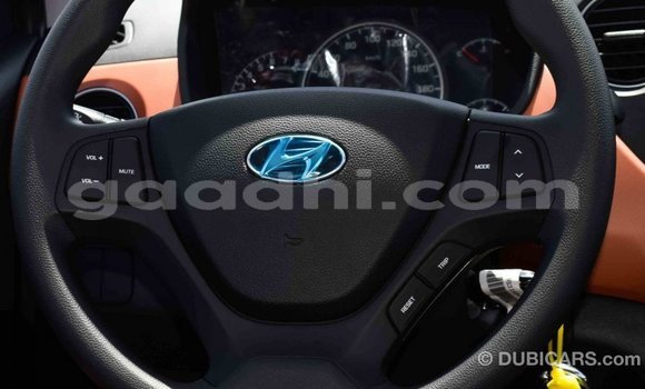 Imported Hyundai i10 Red Makiinaa iti Import - Dubai keessatti Somalia keessatti Imported Hyundai i10 Red Makiinaa iti Import - Dubai keessatti Somalia keessatti