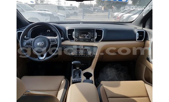 Acheter Import Voiture Kia Sportage Blanc à Import - Dubai, Somalie Acheter Import Voiture Kia Sportage Blanc à Import - Dubai, Somalie