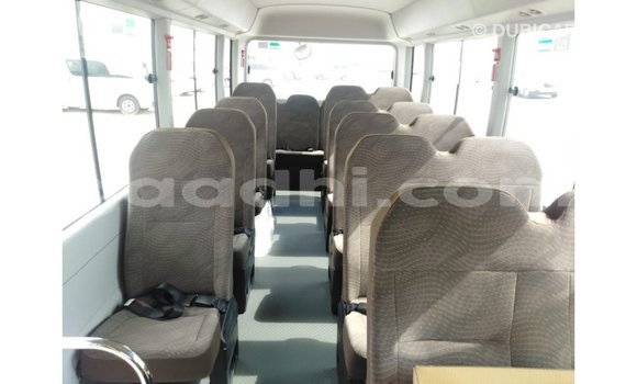 اشتري Imported Toyota Coaster أبيض سيارة في Import - Dubai في الصومال اشتري Imported Toyota Coaster أبيض سيارة في Import - Dubai في الصومال