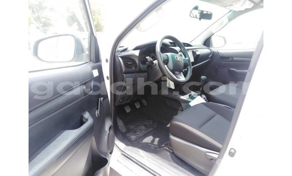 Buy Import Toyota Hilux White Car in Import - Dubai in Somalia Buy Import Toyota Hilux White Car in Import - Dubai in Somalia