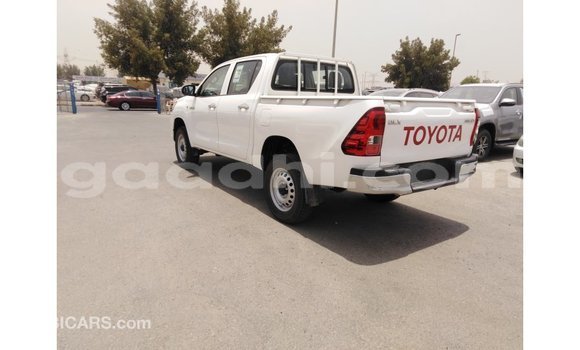 Buy Import Toyota Hilux White Car in Import - Dubai in Somalia Buy Import Toyota Hilux White Car in Import - Dubai in Somalia