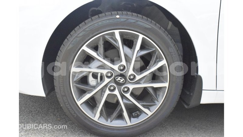 Big with watermark hyundai elantra somalia import dubai 3507