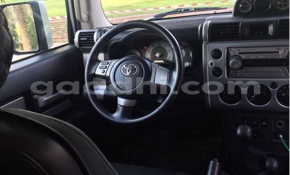 Buy New Toyota FJ Cruiser Silver Car in Hargeysa in Somaliland Buy New Toyota FJ Cruiser Silver Car in Hargeysa in Somaliland