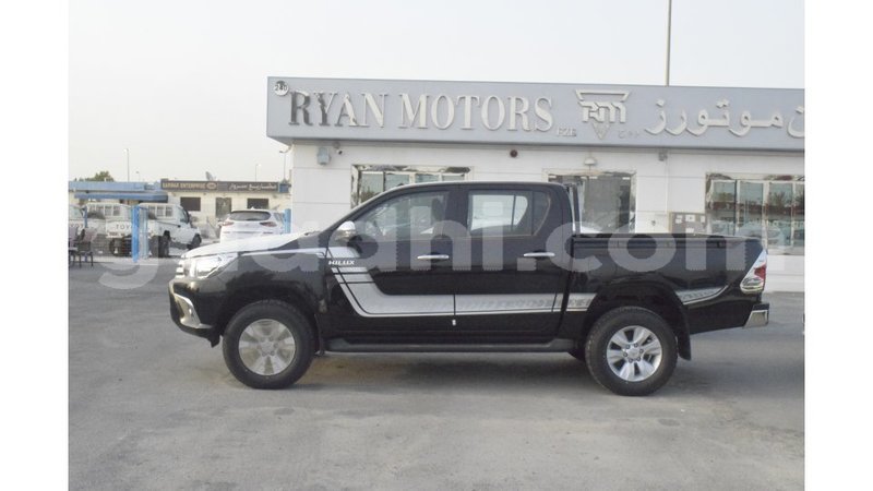 Big with watermark toyota hilux somalia import dubai 3510