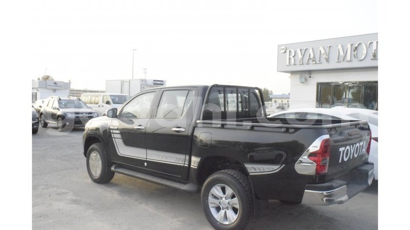 Big with watermark toyota hilux somalia import dubai 3510