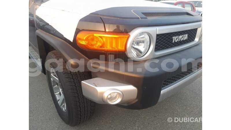 Big with watermark toyota fj cruiser somalia import dubai 3516