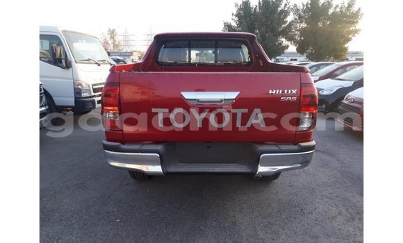 Acheter Import Voiture Toyota Hilux Rouge à Import - Dubai, Somalie Acheter Import Voiture Toyota Hilux Rouge à Import - Dubai, Somalie