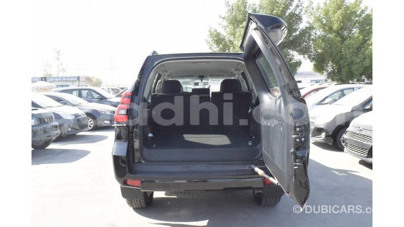 Big with watermark toyota prado somalia import dubai 3521