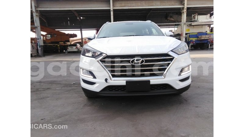 Big with watermark hyundai tucson somalia import dubai 3525