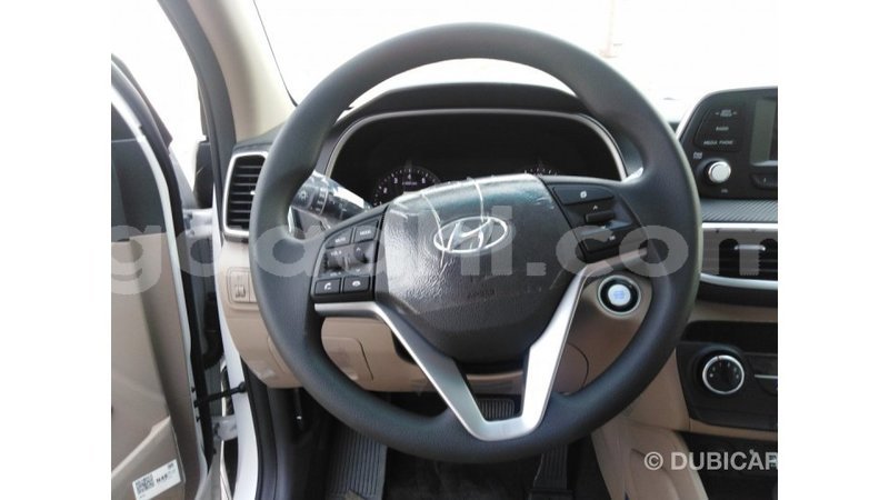 Big with watermark hyundai tucson somalia import dubai 3525