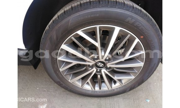 Buy Import Hyundai Tucson White Car in Import - Dubai in Somalia Buy Import Hyundai Tucson White Car in Import - Dubai in Somalia