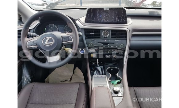 اشتري Imported Lexus CT أسود سيارة في Import - Dubai في الصومال اشتري Imported Lexus CT أسود سيارة في Import - Dubai في الصومال