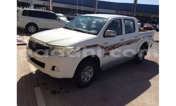 Buy Import Toyota Hilux White Car in Import - Dubai in Somalia Buy Import Toyota Hilux White Car in Import - Dubai in Somalia