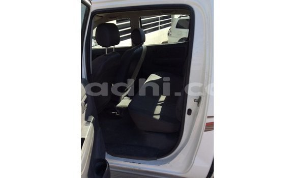 Buy Import Toyota Hilux White Car in Import - Dubai in Somalia Buy Import Toyota Hilux White Car in Import - Dubai in Somalia
