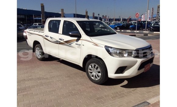 Buy Import Toyota Hilux White Car in Import - Dubai in Somalia Buy Import Toyota Hilux White Car in Import - Dubai in Somalia