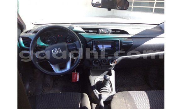 Buy Import Toyota Hilux White Car in Import - Dubai in Somalia Buy Import Toyota Hilux White Car in Import - Dubai in Somalia