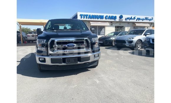 اشتري Imported Ford Club Wagon أسود سيارة في Import - Dubai في الصومال اشتري Imported Ford Club Wagon أسود سيارة في Import - Dubai في الصومال