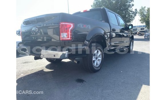 اشتري Imported Ford Club Wagon أسود سيارة في Import - Dubai في الصومال اشتري Imported Ford Club Wagon أسود سيارة في Import - Dubai في الصومال