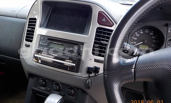 Buy Used Mitsubishi Pajero White Car in Hargeysa in Somaliland Buy Used Mitsubishi Pajero White Car in Hargeysa in Somaliland