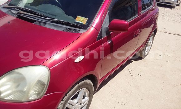 Nunua Ilio tumika Toyota Vitz Nyekundu Gari ndani ya Hargeysa nchini Somaliland Nunua Ilio tumika Toyota Vitz Nyekundu Gari ndani ya Hargeysa nchini Somaliland