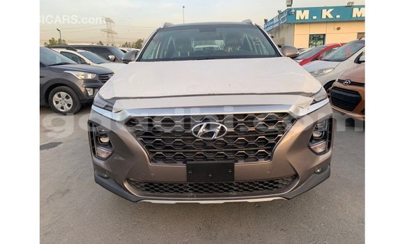 اشتري Imported Hyundai Santa Fe بنى سيارة في Import - Dubai في الصومال اشتري Imported Hyundai Santa Fe بنى سيارة في Import - Dubai في الصومال