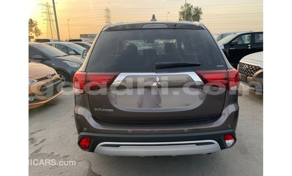 Imported Mitsubishi Outlander Brown Makiinaa iti Import - Dubai keessatti Somalia keessatti Imported Mitsubishi Outlander Brown Makiinaa iti Import - Dubai keessatti Somalia keessatti