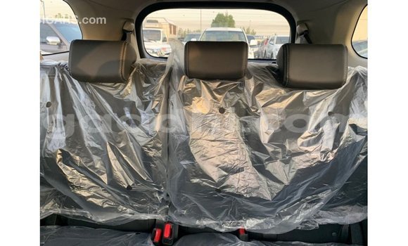 Imported Mitsubishi Outlander Brown Makiinaa iti Import - Dubai keessatti Somalia keessatti Imported Mitsubishi Outlander Brown Makiinaa iti Import - Dubai keessatti Somalia keessatti