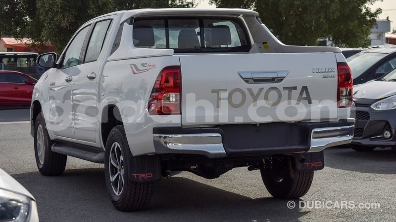 Big with watermark toyota hilux somalia import dubai 3553