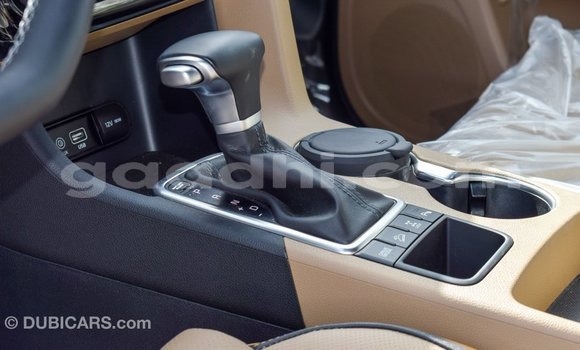 اشتري Imported Kia Sportage آخر سيارة في Import - Dubai في الصومال اشتري Imported Kia Sportage آخر سيارة في Import - Dubai في الصومال