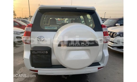 Imported Toyota Prado White Makiinaa iti Import - Dubai keessatti Somalia keessatti Imported Toyota Prado White Makiinaa iti Import - Dubai keessatti Somalia keessatti