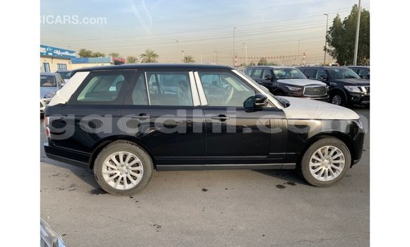 Imported Land Rover Range Rover Black Makiinaa iti Import - Dubai keessatti Somalia keessatti Imported Land Rover Range Rover Black Makiinaa iti Import - Dubai keessatti Somalia keessatti