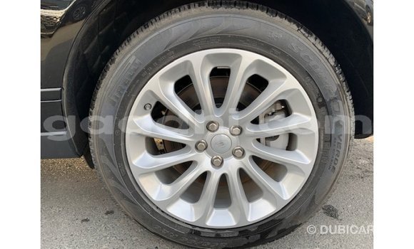 Imported Land Rover Range Rover Black Makiinaa iti Import - Dubai keessatti Somalia keessatti Imported Land Rover Range Rover Black Makiinaa iti Import - Dubai keessatti Somalia keessatti