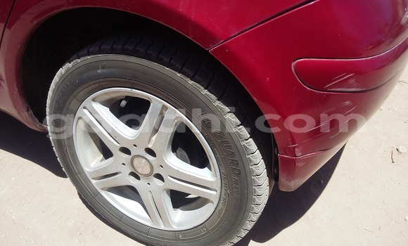 Nunua Ilio tumika Toyota Vitz Nyekundu Gari ndani ya Hargeysa nchini Somaliland Nunua Ilio tumika Toyota Vitz Nyekundu Gari ndani ya Hargeysa nchini Somaliland