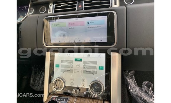 Imported Land Rover Range Rover Black Makiinaa iti Import - Dubai keessatti Somalia keessatti Imported Land Rover Range Rover Black Makiinaa iti Import - Dubai keessatti Somalia keessatti