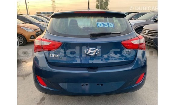 Imported Hyundai i30 Blue Makiinaa iti Import - Dubai keessatti Somalia keessatti Imported Hyundai i30 Blue Makiinaa iti Import - Dubai keessatti Somalia keessatti