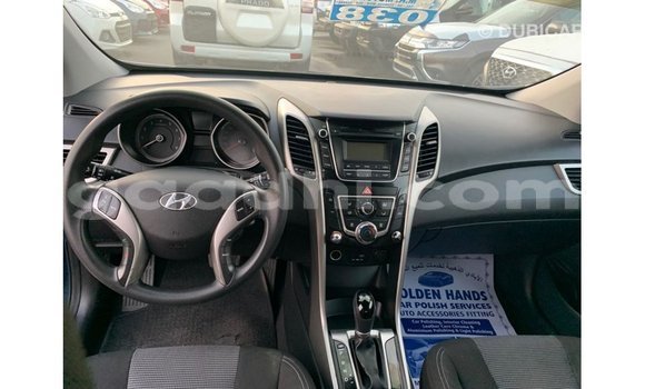 Imported Hyundai i30 Blue Makiinaa iti Import - Dubai keessatti Somalia keessatti Imported Hyundai i30 Blue Makiinaa iti Import - Dubai keessatti Somalia keessatti