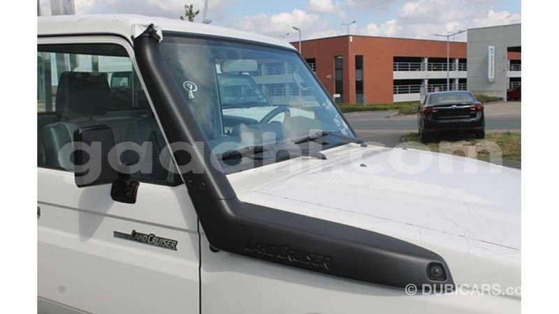 Big with watermark toyota land cruiser somalia import dubai 3562