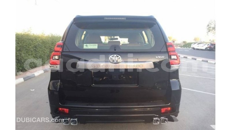 Big with watermark toyota prado somalia import dubai 3563