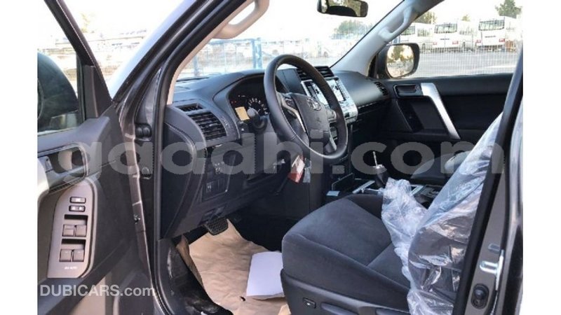 Big with watermark toyota prado somalia import dubai 3564