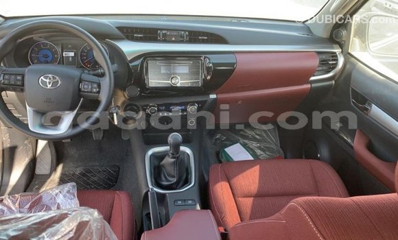 ይግዙ Imported Toyota Hilux ሌላ መኪና በ Import - Dubai በ ሶማሊያ ይግዙ Imported Toyota Hilux ሌላ መኪና በ Import - Dubai በ ሶማሊያ