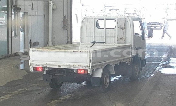 Buy Used Nissan Pickup White Car in Hargeysa in Somaliland Buy Used Nissan Pickup White Car in Hargeysa in Somaliland