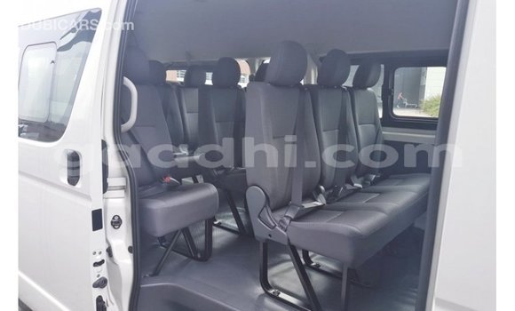 Buy Import Toyota Hiace White Car in Import - Dubai in Somalia Buy Import Toyota Hiace White Car in Import - Dubai in Somalia