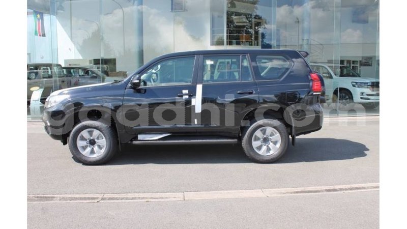 Big with watermark toyota prado somalia import dubai 3571