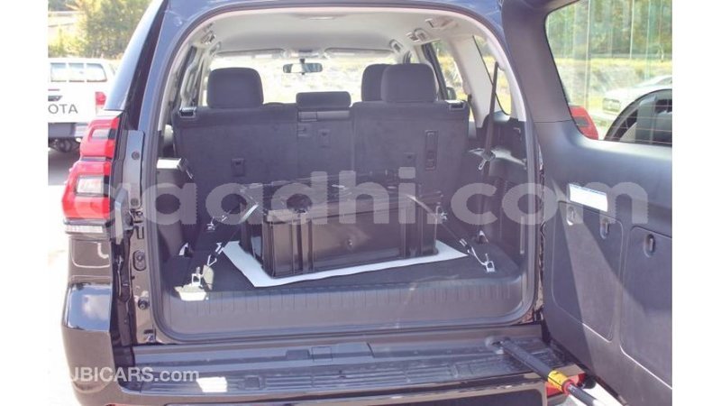 Big with watermark toyota prado somalia import dubai 3571