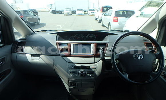 Buy Used Toyota Noah Silver Car in Hargeysa in Somaliland Buy Used Toyota Noah Silver Car in Hargeysa in Somaliland