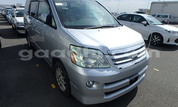 Buy Used Toyota Noah Silver Car in Hargeysa in Somaliland Buy Used Toyota Noah Silver Car in Hargeysa in Somaliland