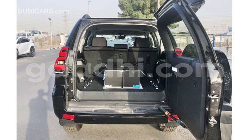 Big with watermark toyota prado somalia import dubai 3574