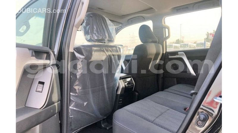 Big with watermark toyota prado somalia import dubai 3574